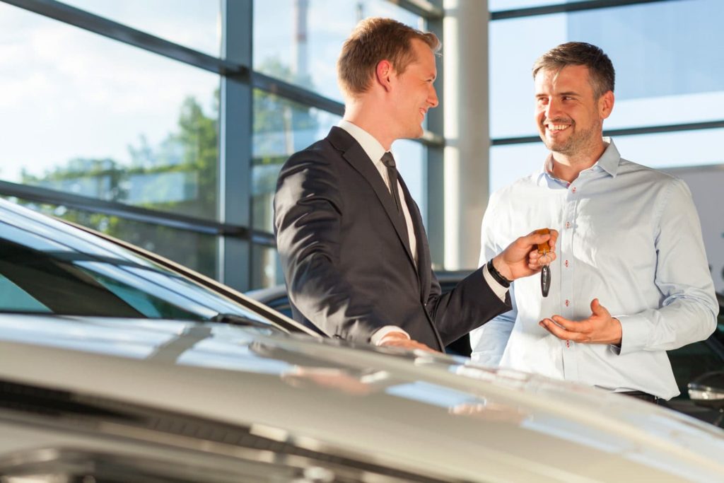 Azubi Automobilkaufmann Verkauf (m/w/d) für 2024 Auto Löffler Ford Kia Opel Peugeot Škoda