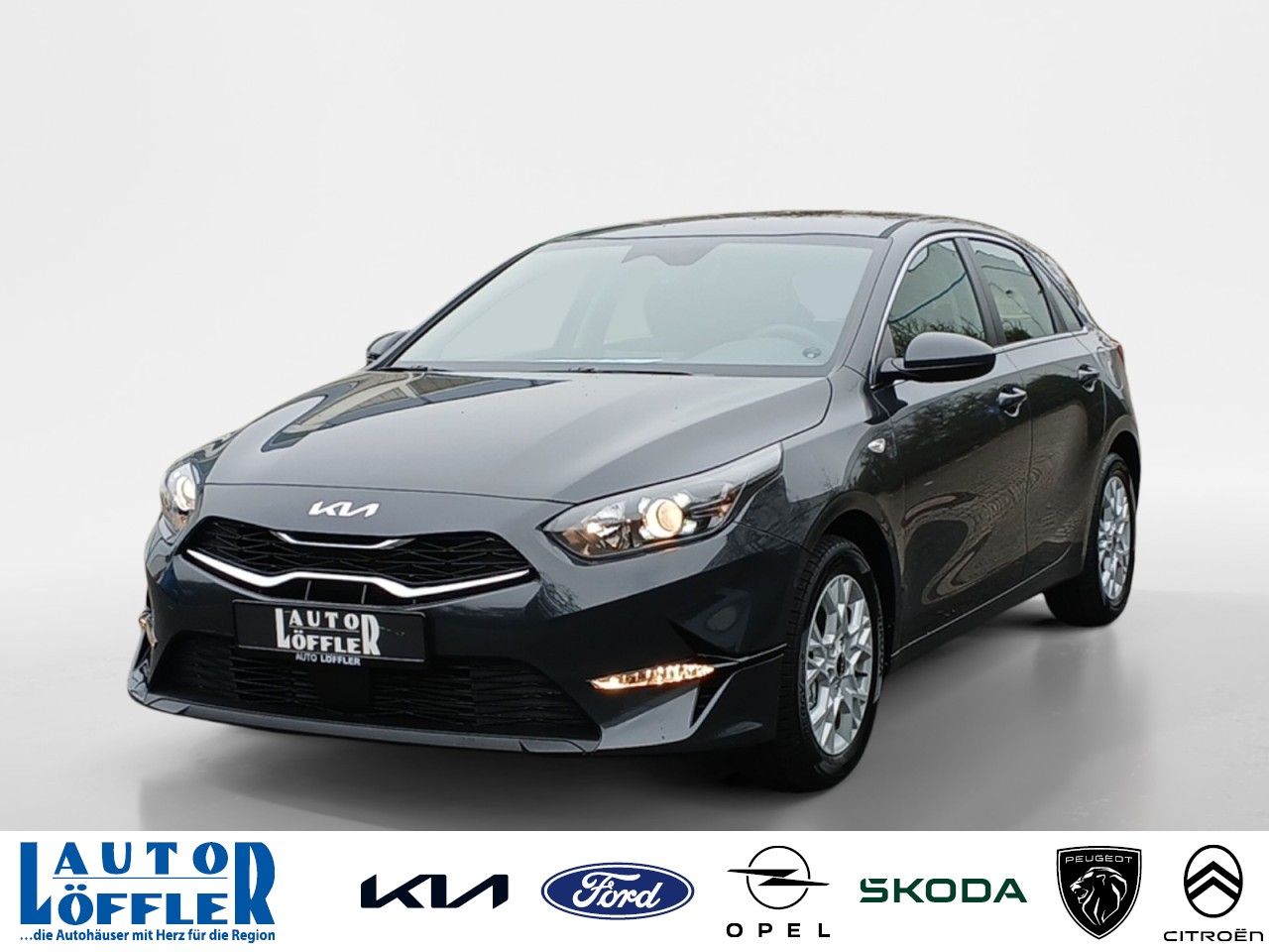 Kia Ceed 1.5T DCT7 VIS KOMF+ PDCH* RFK* ACC* NAVI*